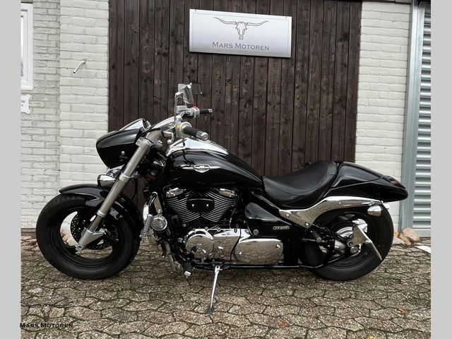 suzuki - 800-intruder