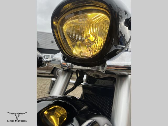 suzuki - 800-intruder