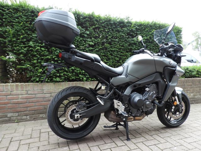 yamaha - tracer-9