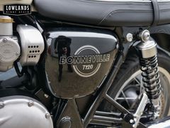 Triumph Bonneville  T 120 2026 nieuw – foto 7 van 11