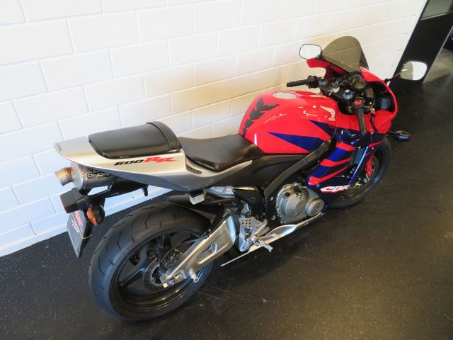 honda - cbr-600-rr