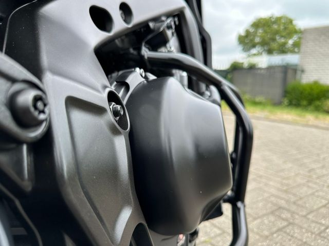 yamaha - tracer-9