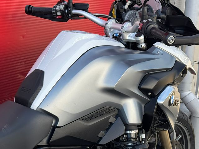 bmw - r-1200-gs