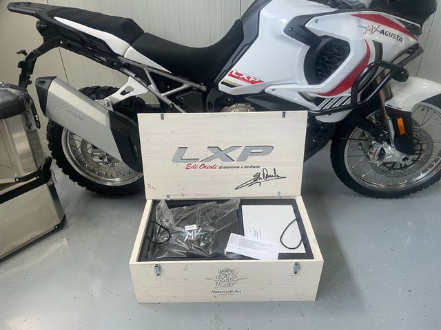 mv-agusta - lxp-enduro-veloce