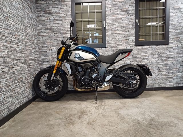 cfmoto - 700-cl-x-heritage