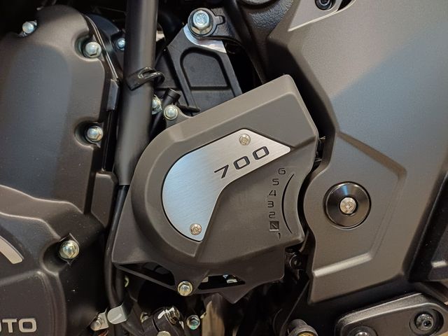 cfmoto - 700-cl-x-heritage