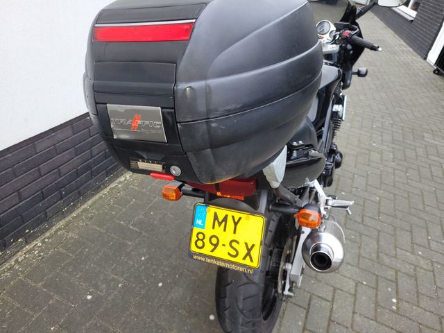 yamaha - fzs-600-fazer