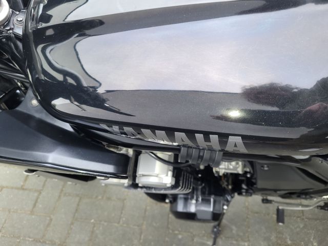 yamaha - fzs-600-fazer