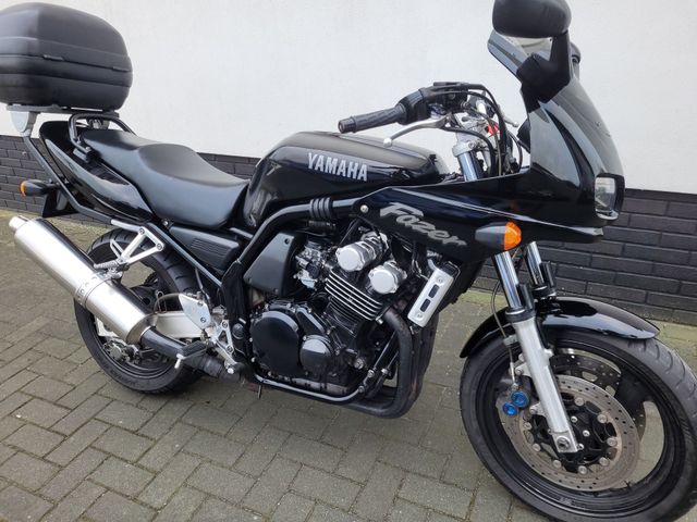 yamaha - fzs-600-fazer