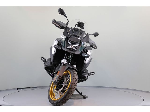 bmw - r-1300-gs-adventure
