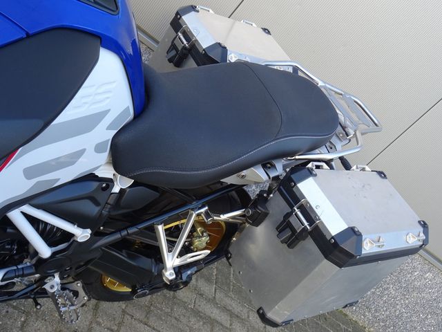 bmw - r-1250-gs-adventure