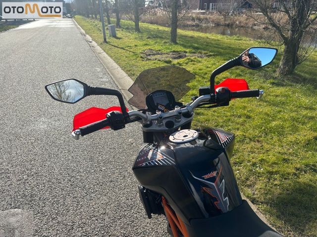 ktm - 390-duke-abs