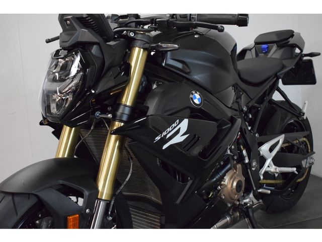 bmw - s-1000-r