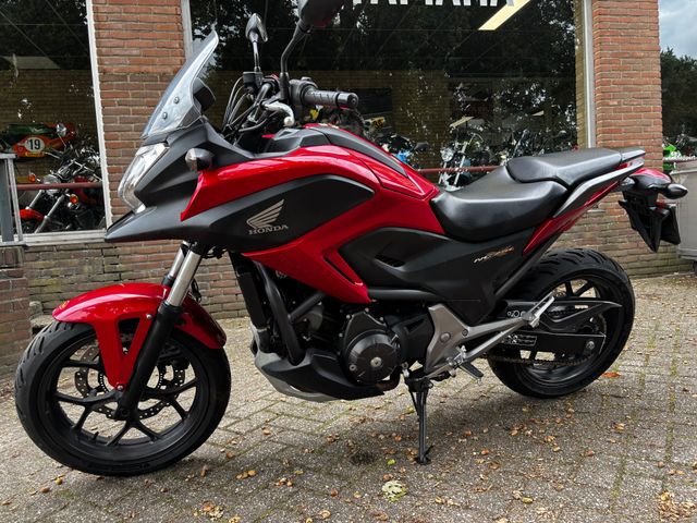 honda - nc-750-x-abs