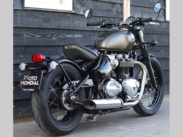 triumph - bonneville-bobber