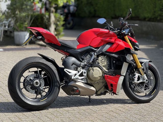 ducati - streetfighter-v4s