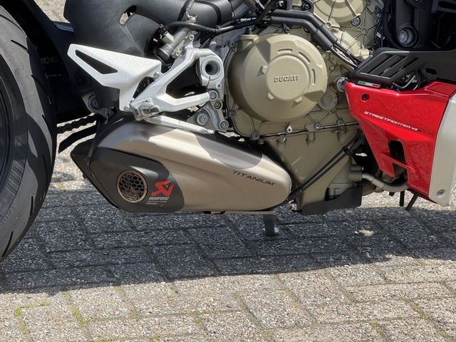 ducati - streetfighter-v4s
