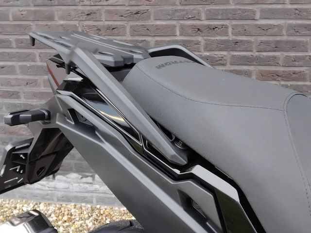 suzuki - v-strom-800