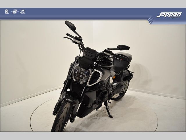 ducati - diavel-v4