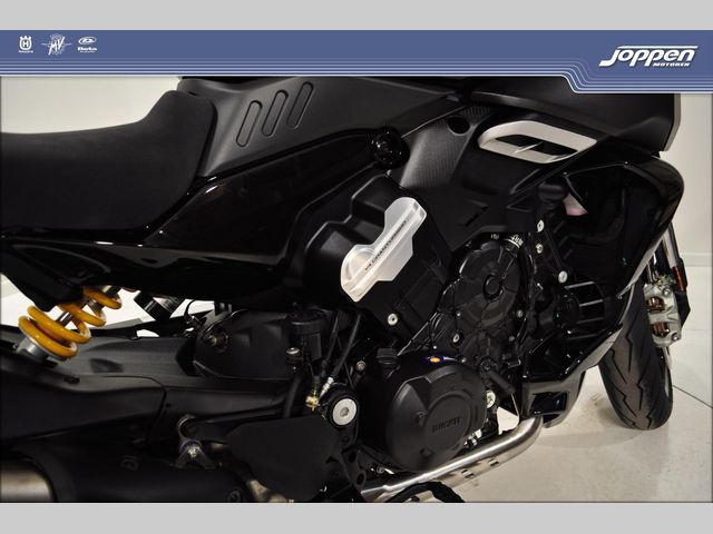ducati - diavel-v4