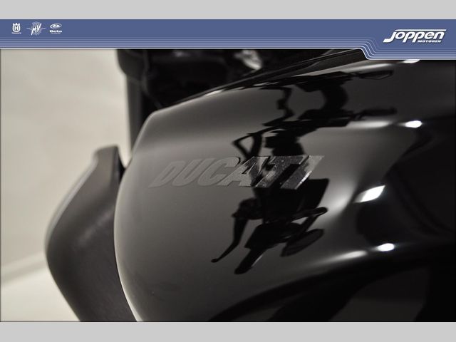 ducati - diavel-v4