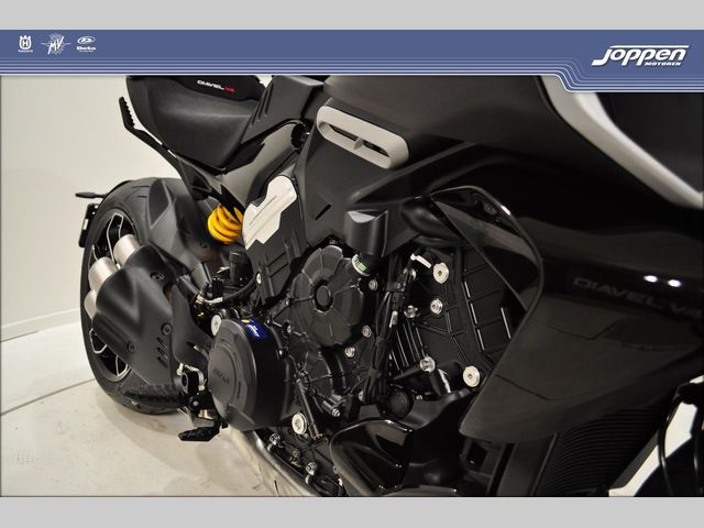 ducati - diavel-v4