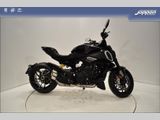 DUCATI DIAVEL V4