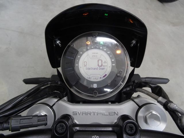 husqvarna - svartpilen-401