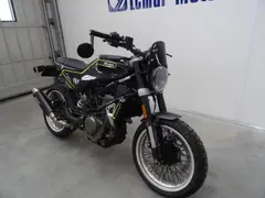 Husqvarna Svartpilen 401 2020 occasion – foto 2 van 23