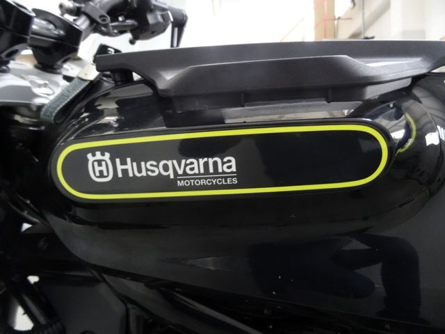 husqvarna - svartpilen-401