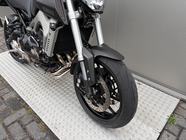 yamaha - mt-09-abs