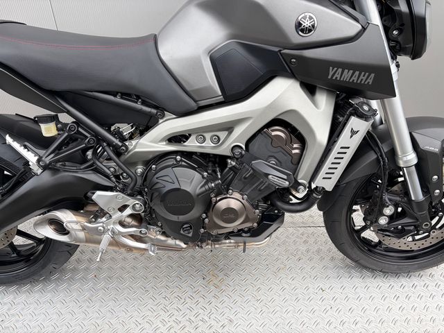 yamaha - mt-09-abs