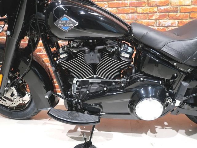 harley-davidson - heritage-classic-softail-flhc