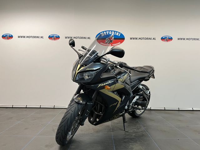 yamaha - fz-1