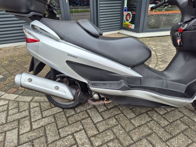 suzuki - an-200-burgman