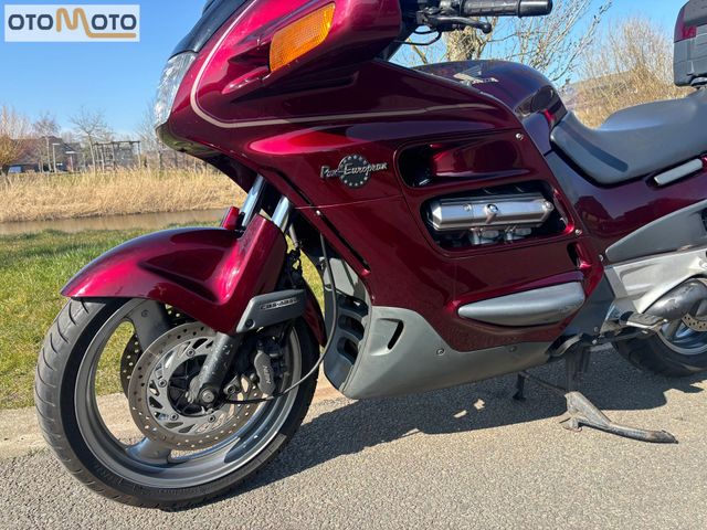 honda - st-1100-pan-european-abs-tcs
