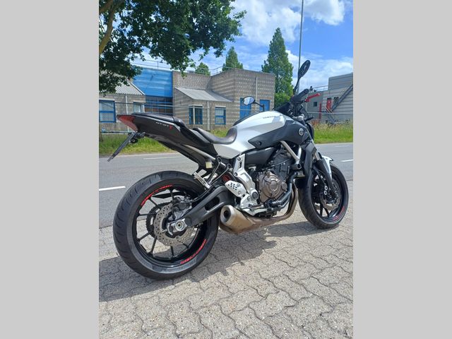 yamaha - mt-07-abs