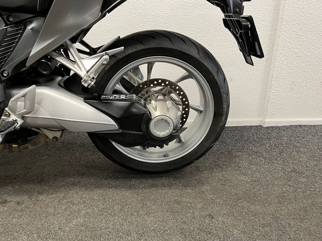 honda - vfr-1200-f