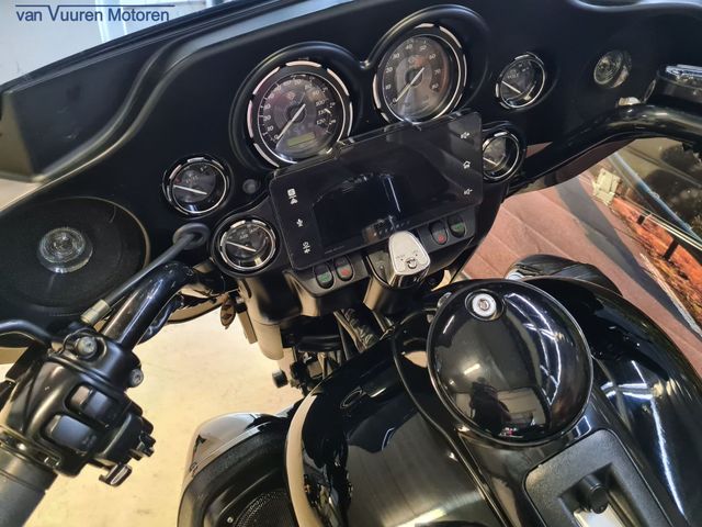 harley-davidson - electra-glide-ultra-limited-flhtk
