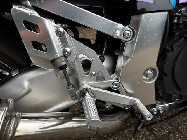 suzuki - gsx-r-750