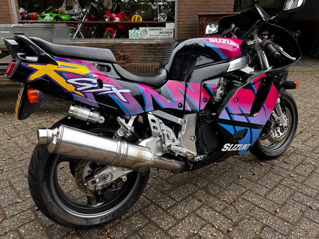 suzuki - gsx-r-750