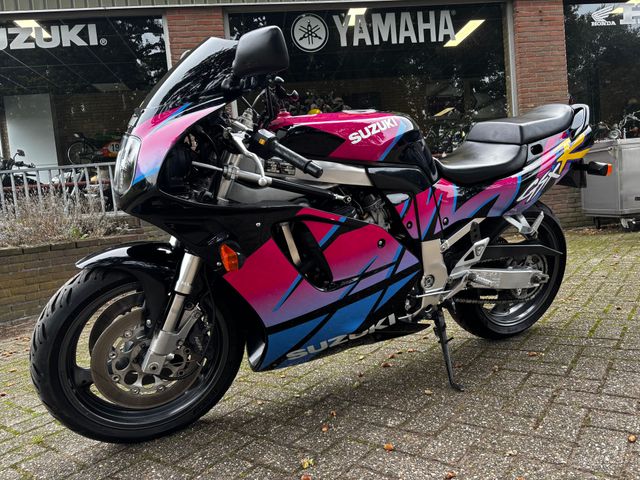suzuki - gsx-r-750