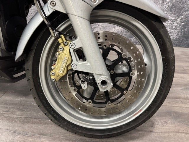 moto-guzzi - 850-breva