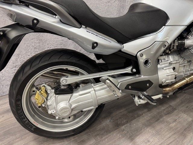 moto-guzzi - 850-breva