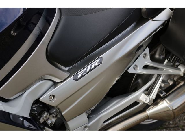 yamaha - fjr-1300