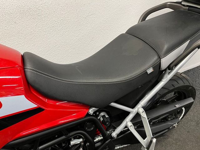 triumph - tiger-900-gt-pro