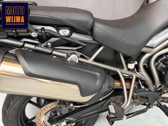 triumph - tiger-800-xrx