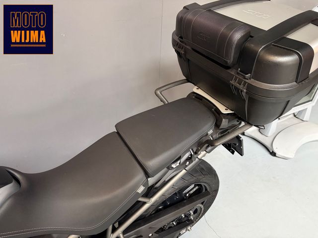 triumph - tiger-800-xrx