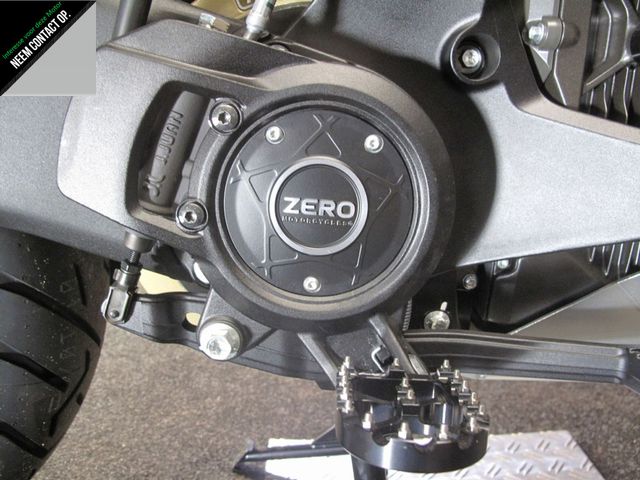 zero - dsr-x-zf-17.3