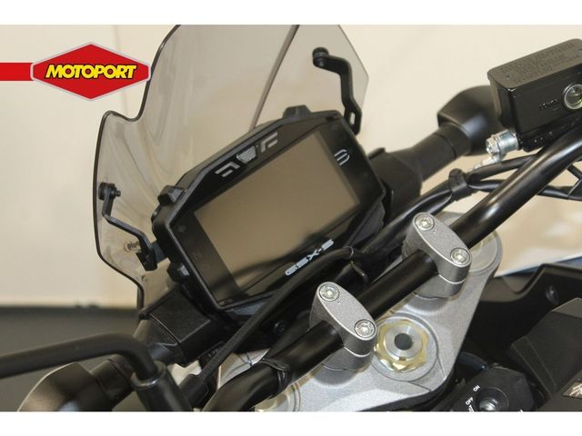 suzuki - gsx-s-950